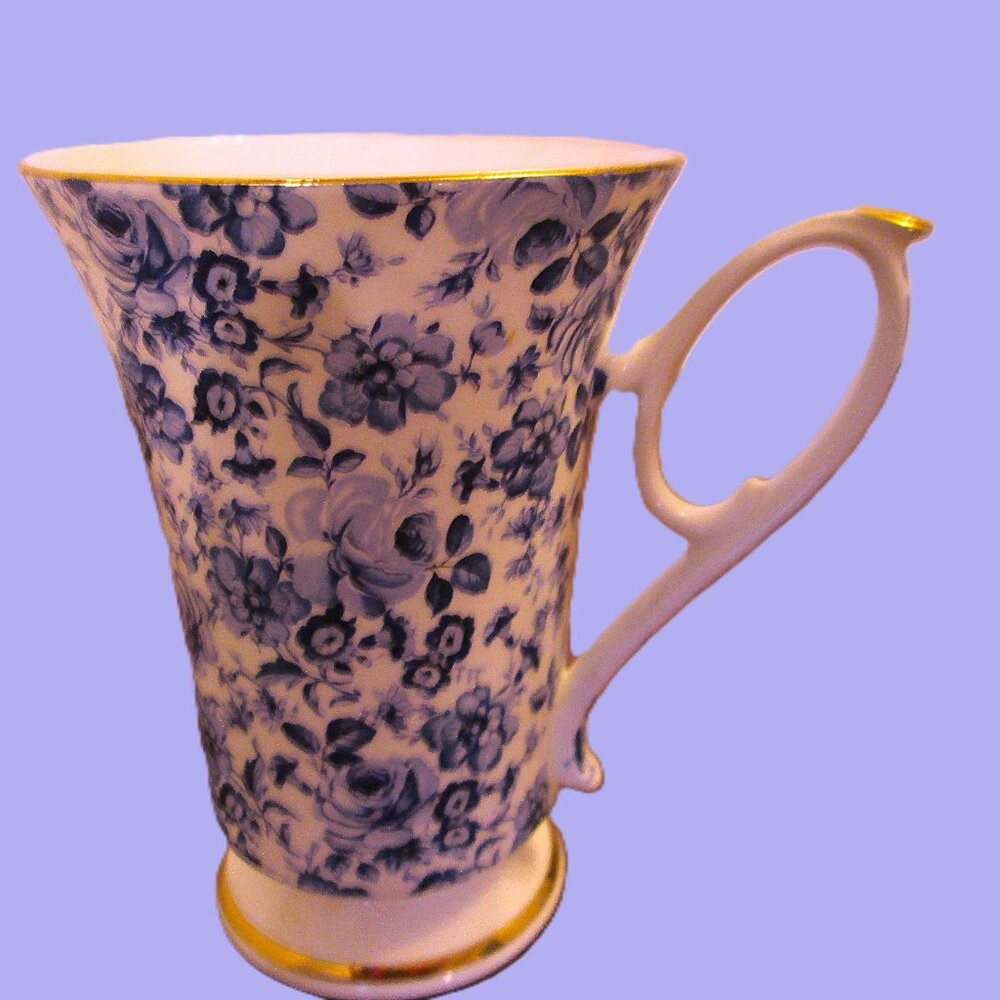 (2Chintz Royale Garden Bone China Staffordshire England Pedestal Mug Hand Decora